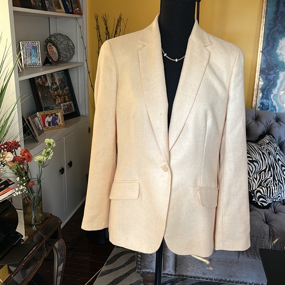 Lands End light yellow one button faux pocket blazer - Picture 11 of 11
